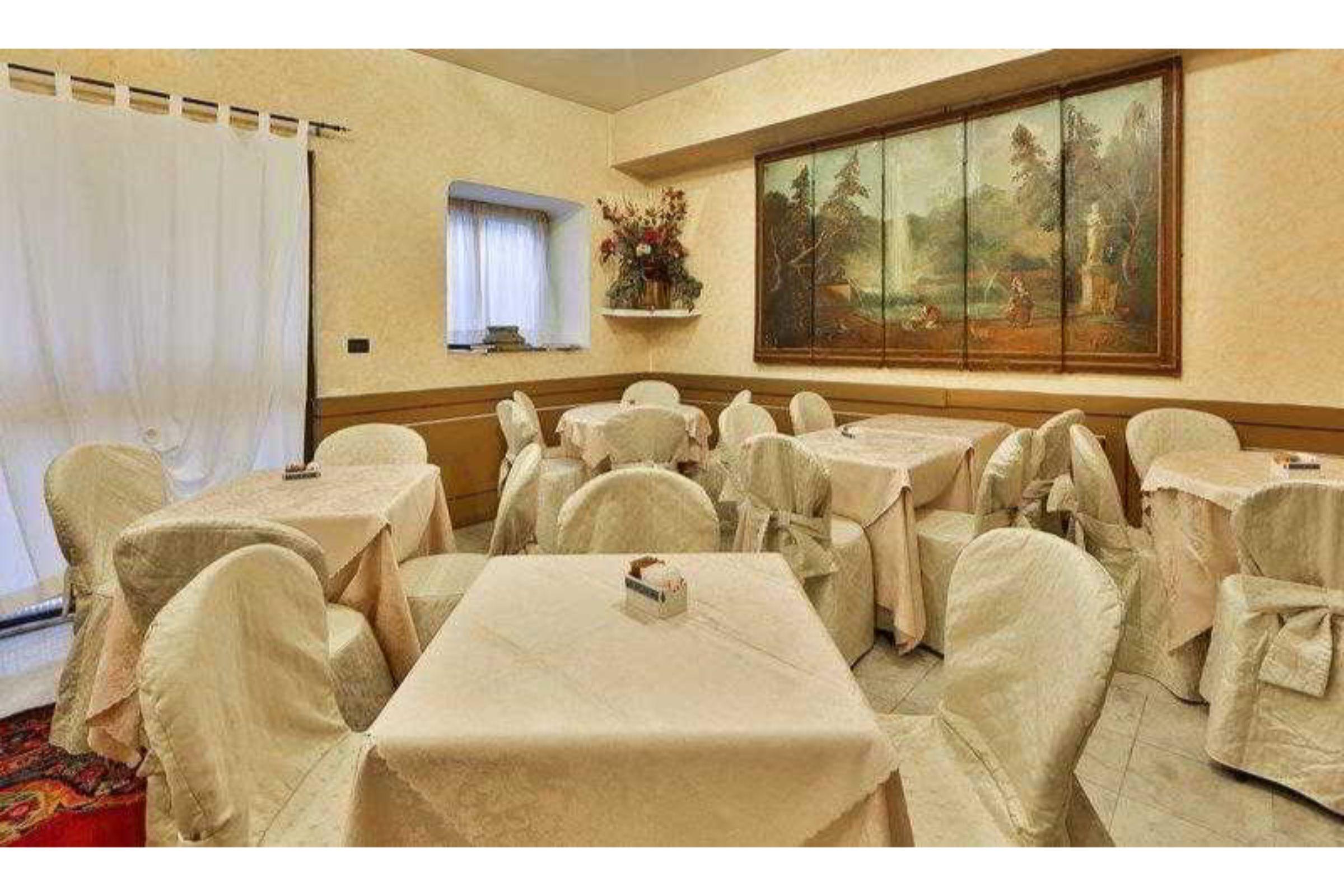 Ih Hotels Firenze Select Exteriör bild